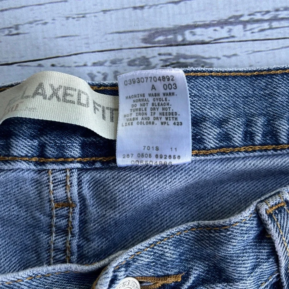 Vintage Levis 550 Mens Y2K 90s Relaxed Fit Medium‎ Wash Blue tapered Jeans 36x30